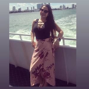 Meet your Posher, Mayra